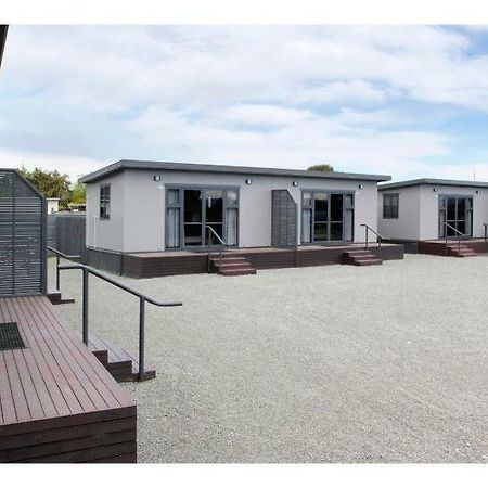 Pine Lake View Lodge Kaiapoi Екстериор снимка