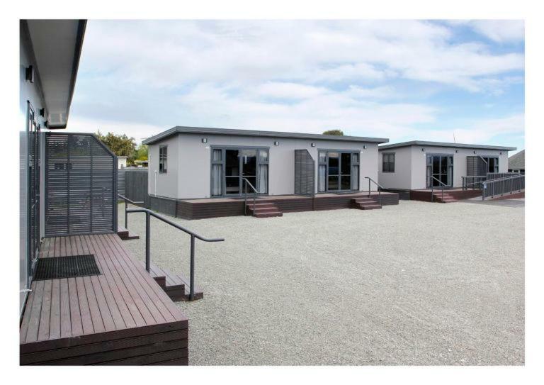 Pine Lake View Lodge Kaiapoi Екстериор снимка