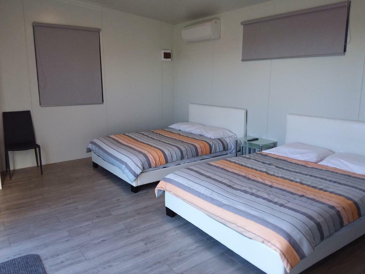 Pine Lake View Lodge Kaiapoi Екстериор снимка